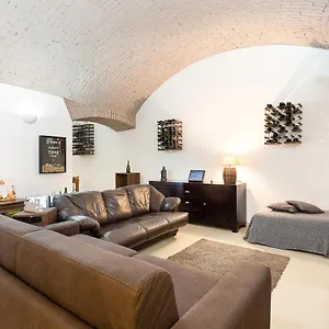  Apartment La Cantinetta Di - The Wine Cave In Milan, Huge 110sqm Next To Station